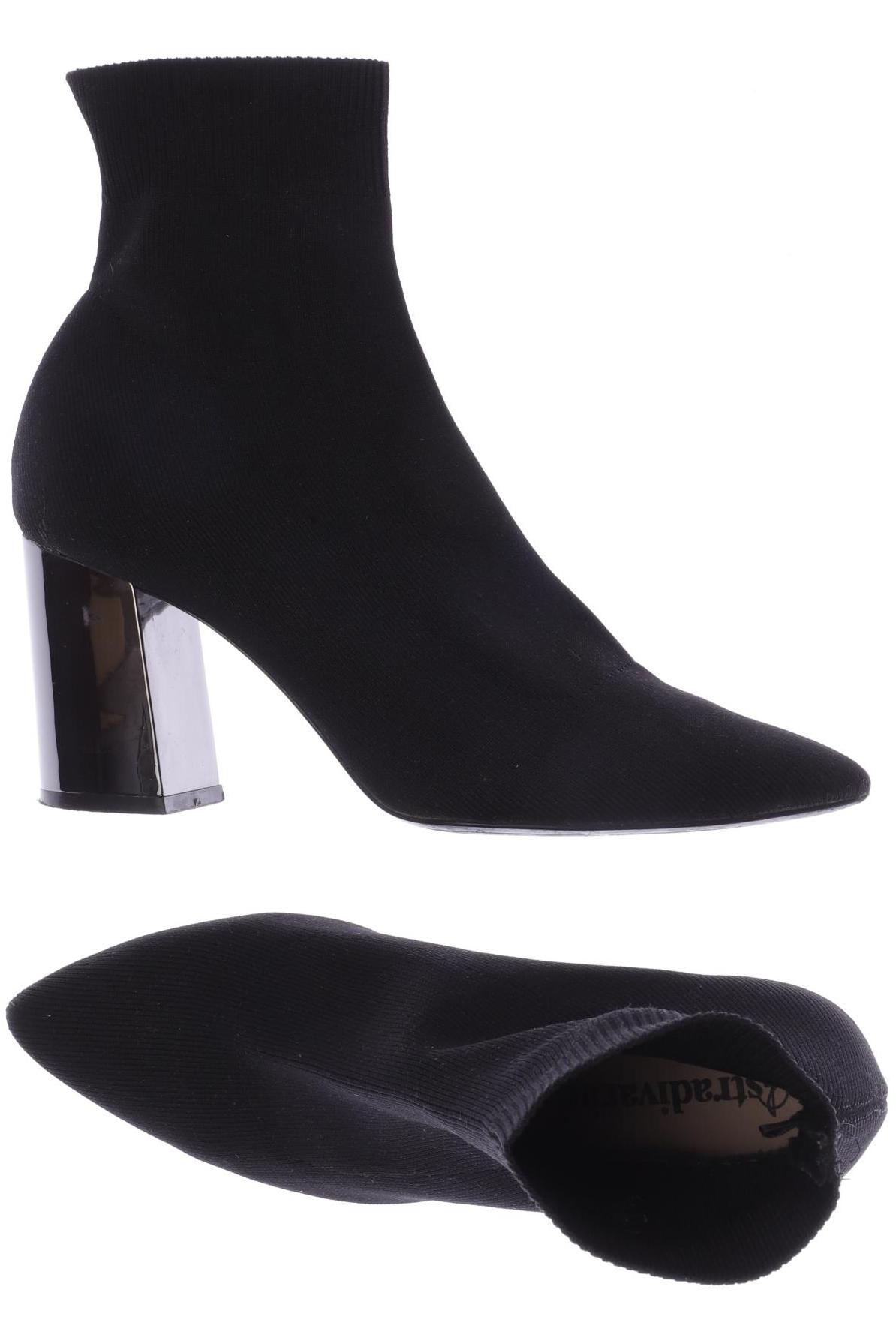 

Stradivarius Damen Stiefelette, schwarz