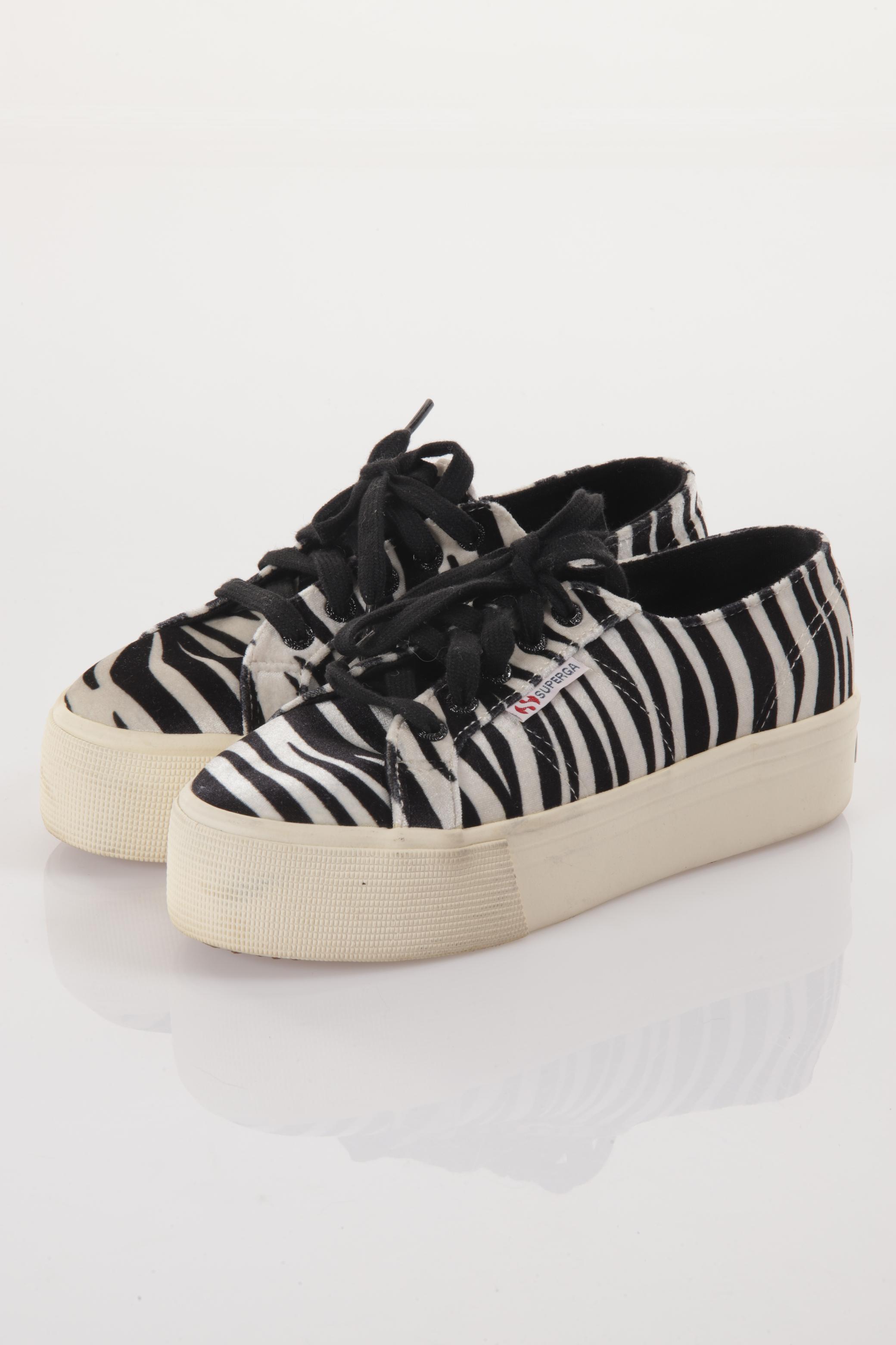 

Superga Damen Sneakers, schwarz, Gr. 36