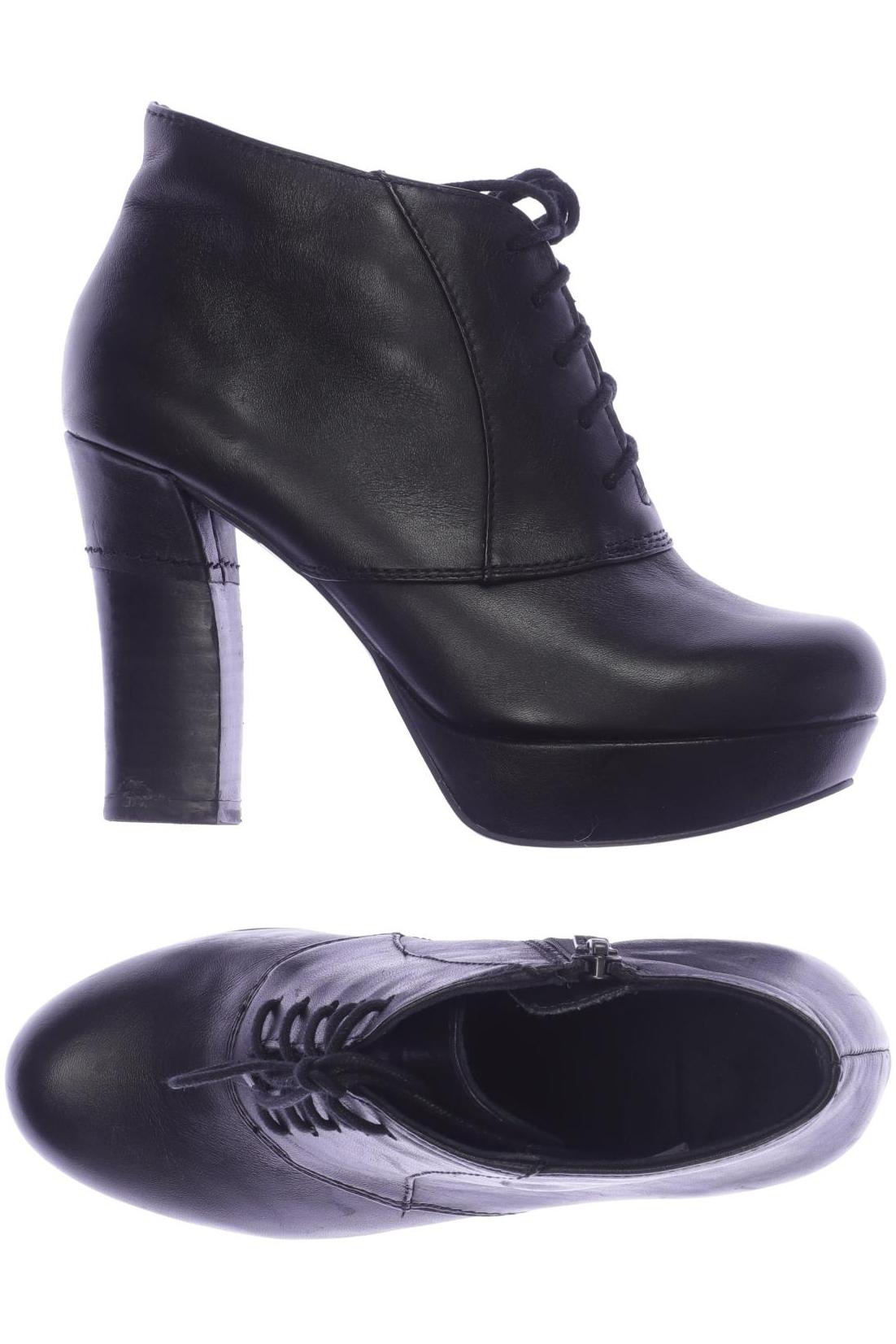 

Tamaris Damen Stiefelette, schwarz