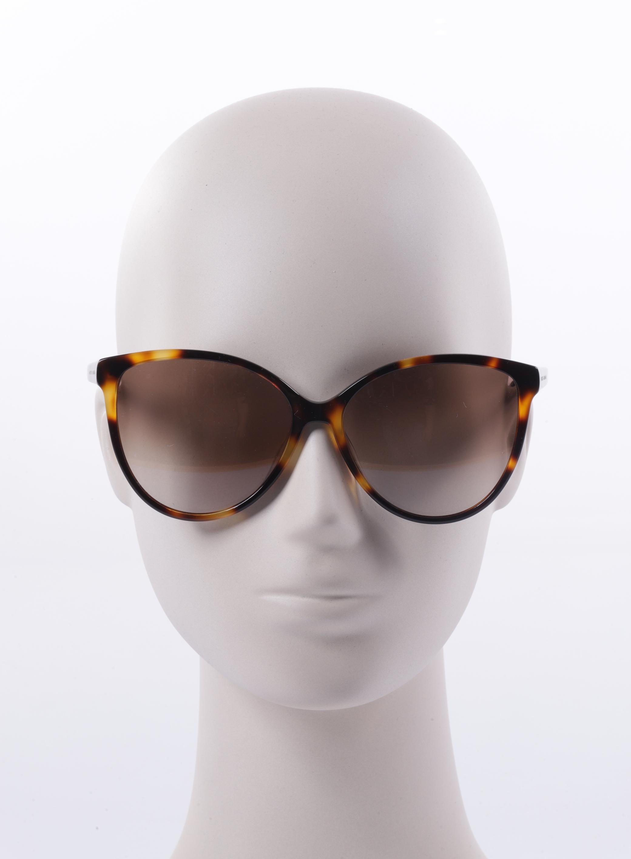 

Tommy Hilfiger Damen Sonnenbrille, braun, Gr.
