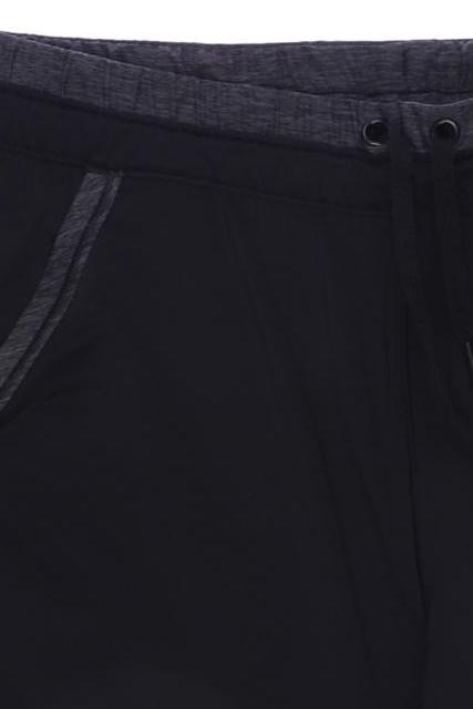 Thumbnail - Under Armour Jungen Shorts, schwarz, Gr. 158