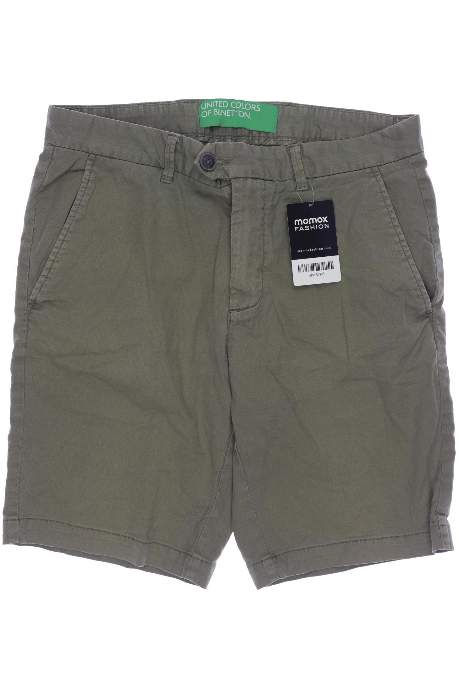

United Colors OF Benetton Herren Shorts, grün, Gr. 42