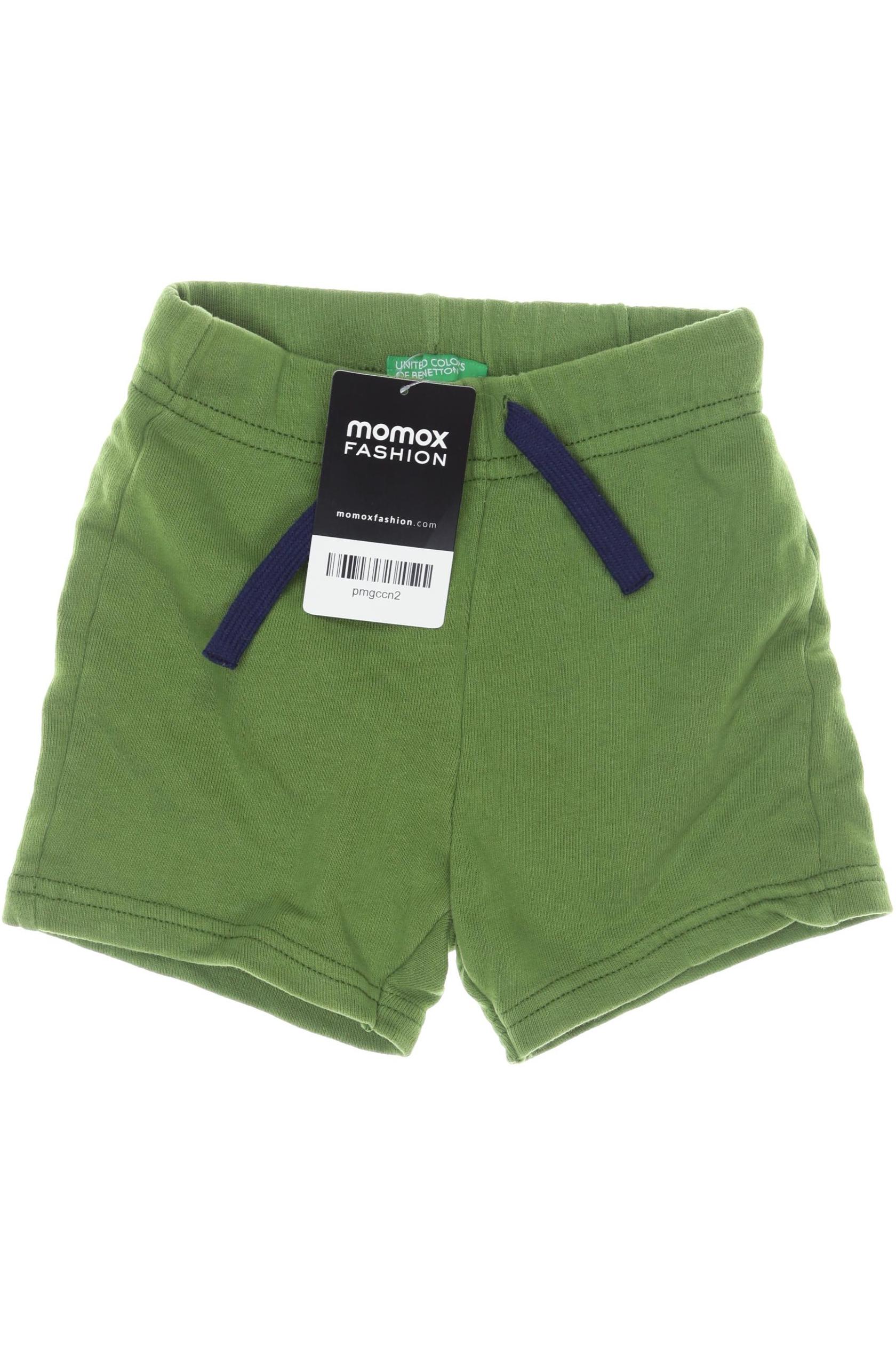 

United Colors OF Benetton Herren Shorts, grün, Gr. 92