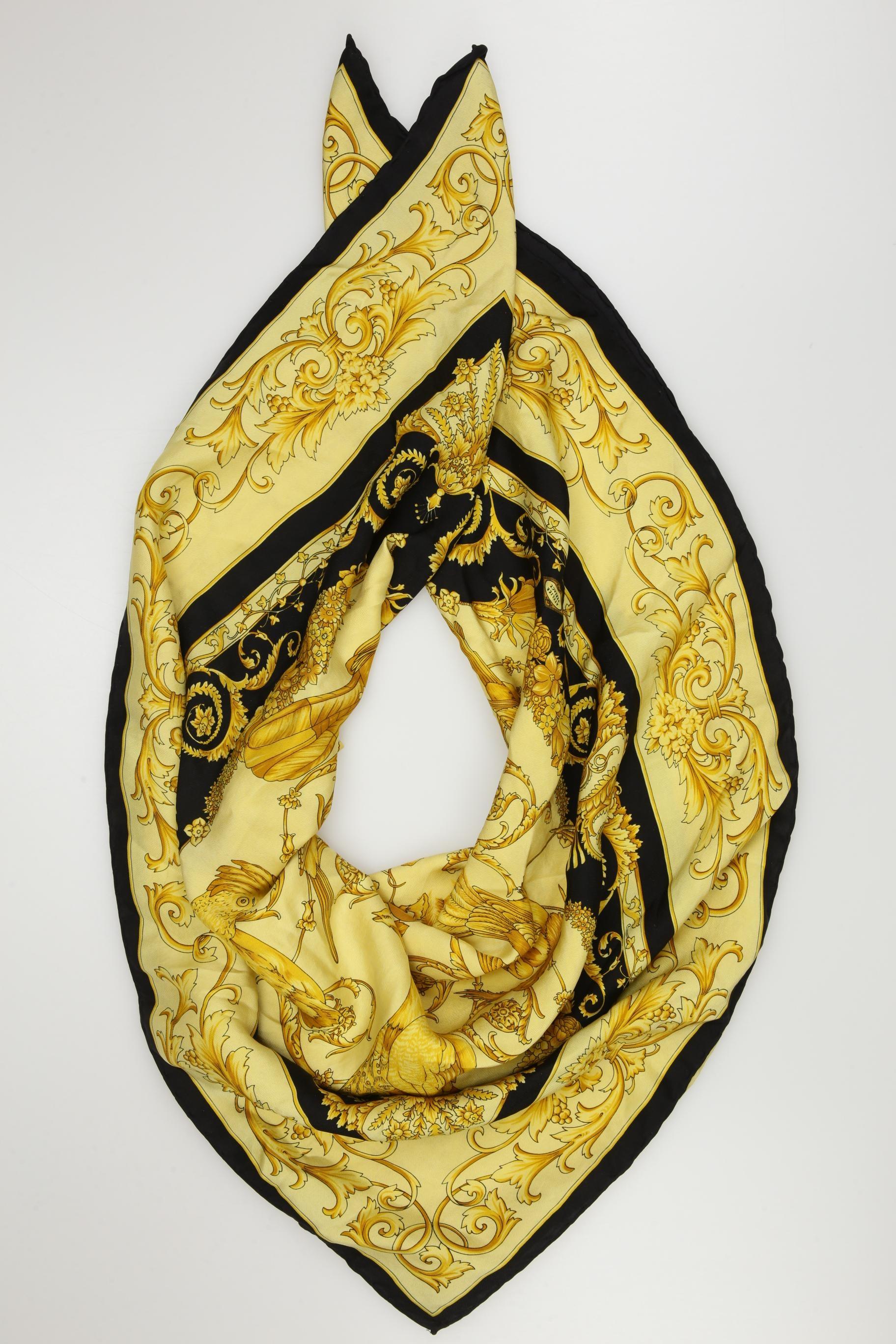 

Versace Damen Schal, gelb, Gr.