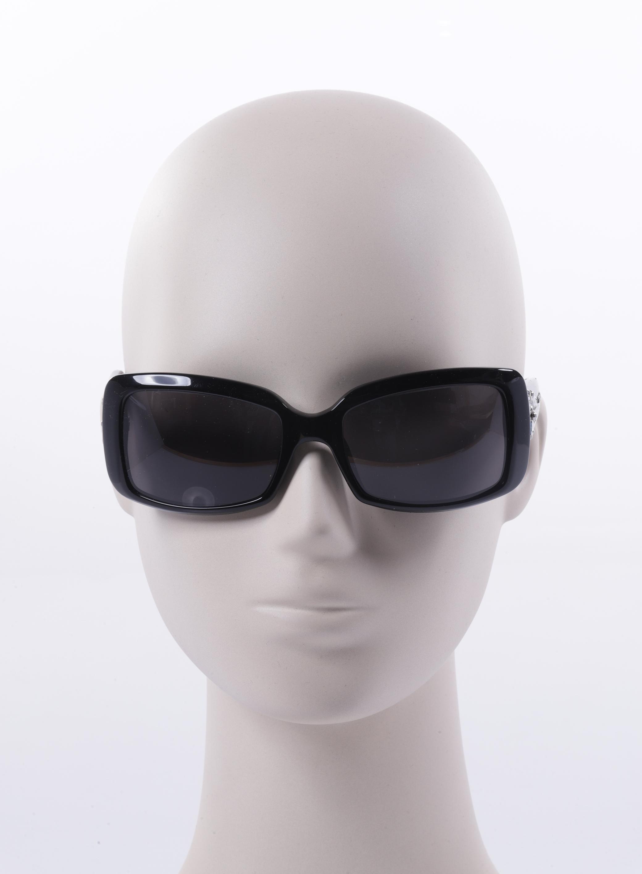 

vogue eyewear Damen Sonnenbrille, schwarz, Gr.
