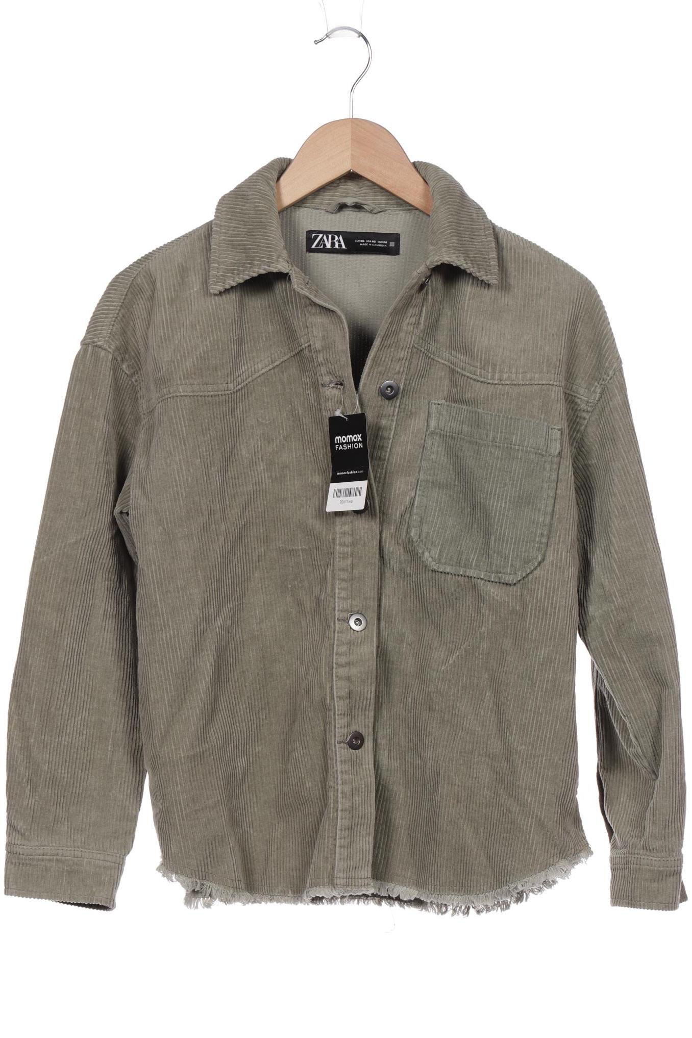 

ZARA Damen Jacke, grün