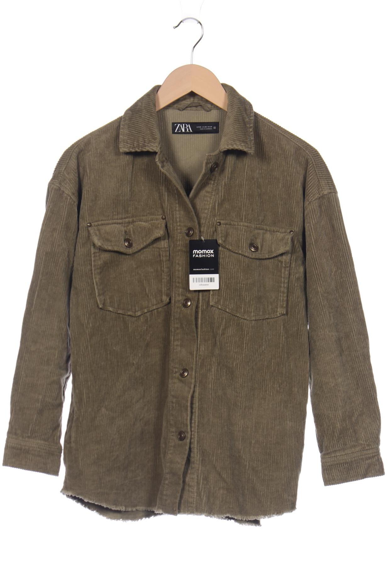

ZARA Damen Jacke, grün