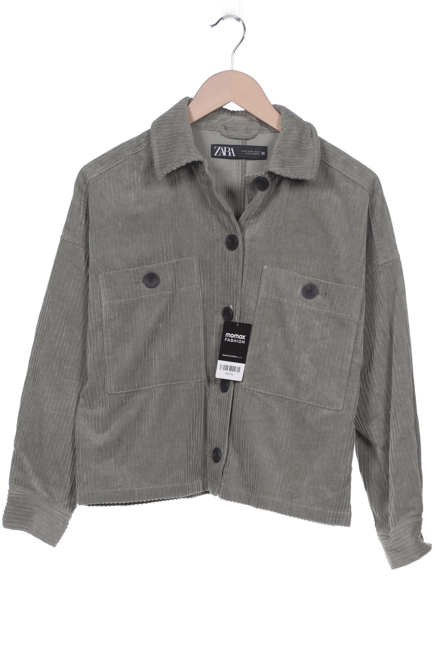 

ZARA Damen Jacke, grün