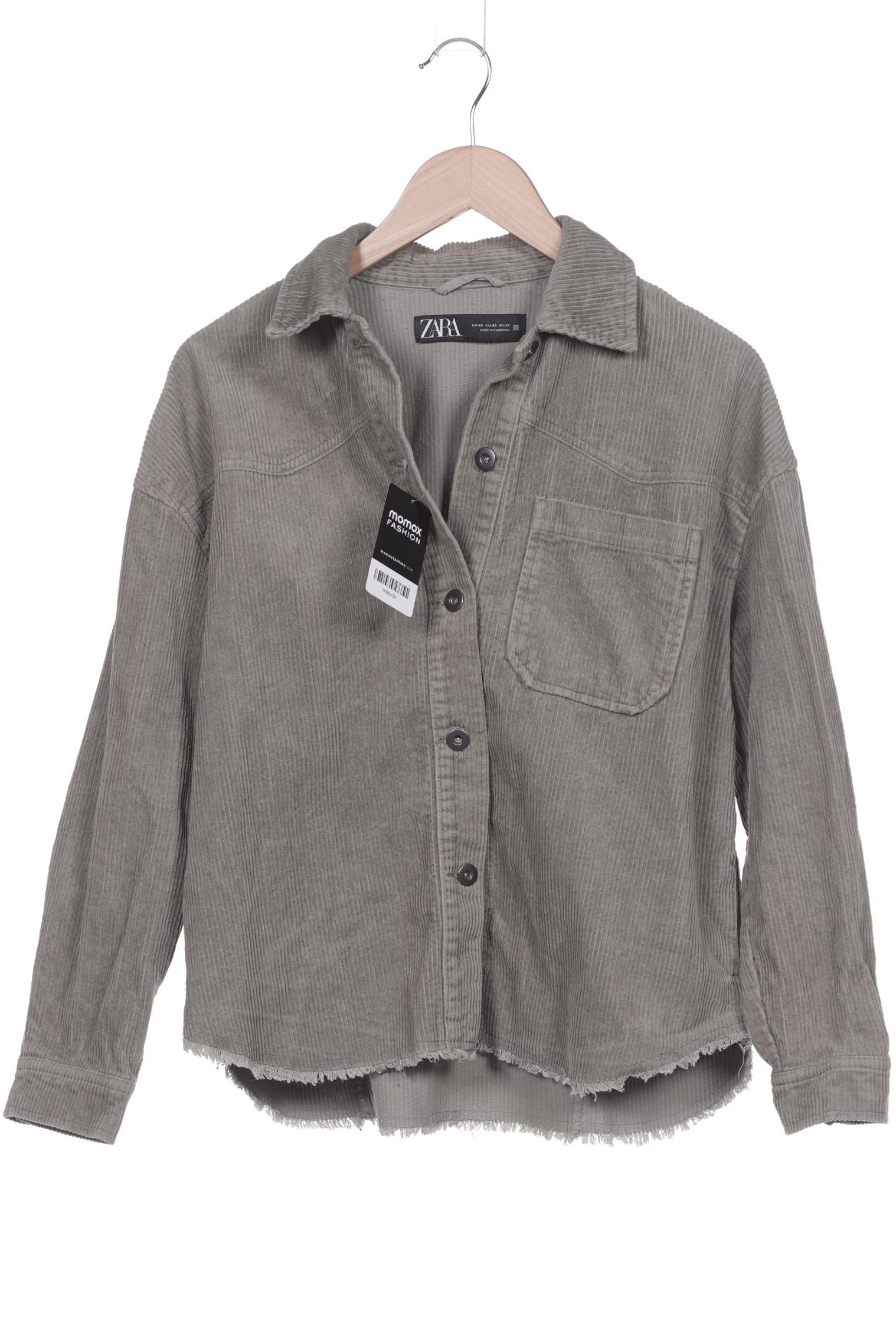 

ZARA Damen Jacke, grün