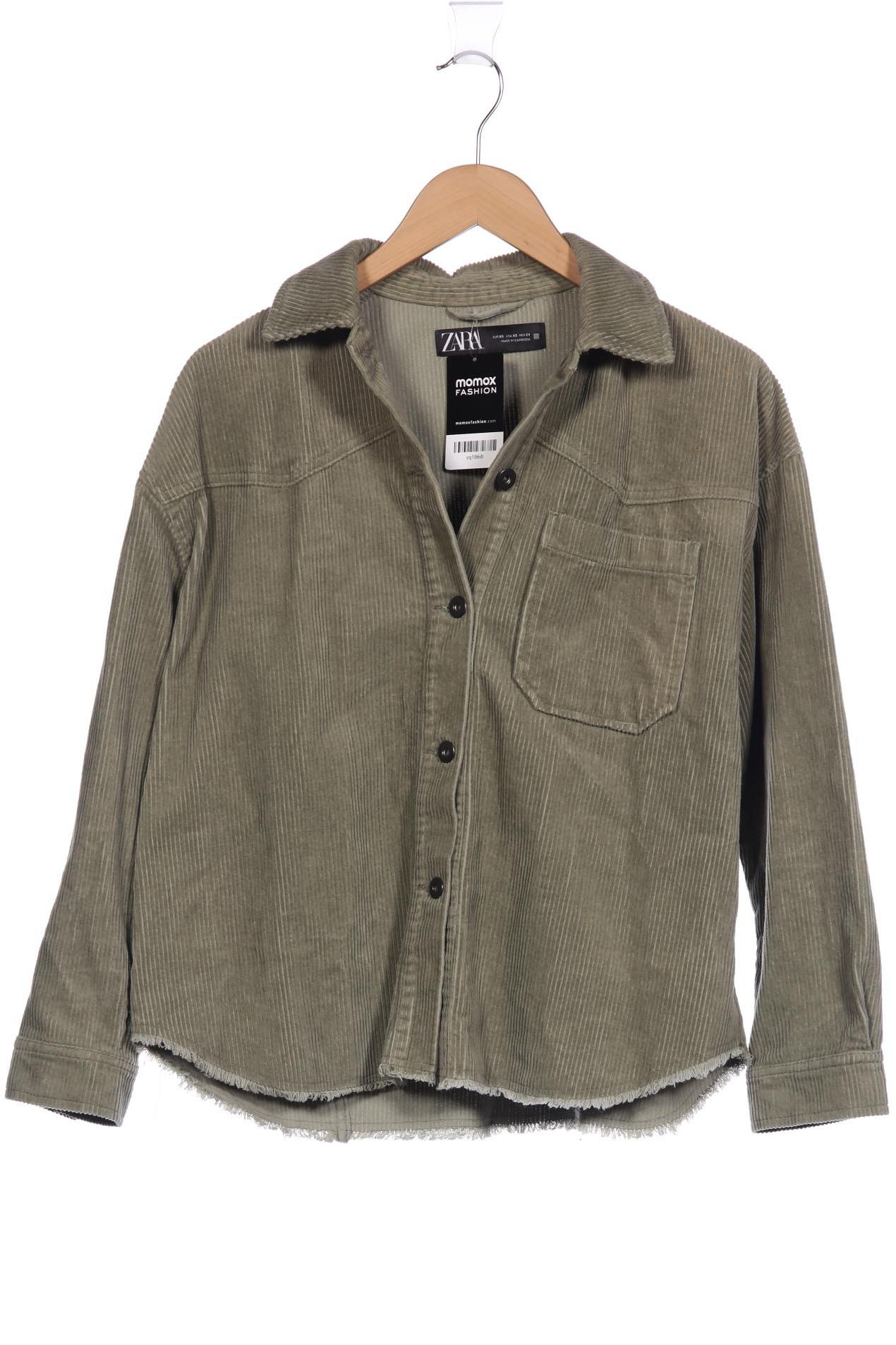 

ZARA Damen Jacke, grün