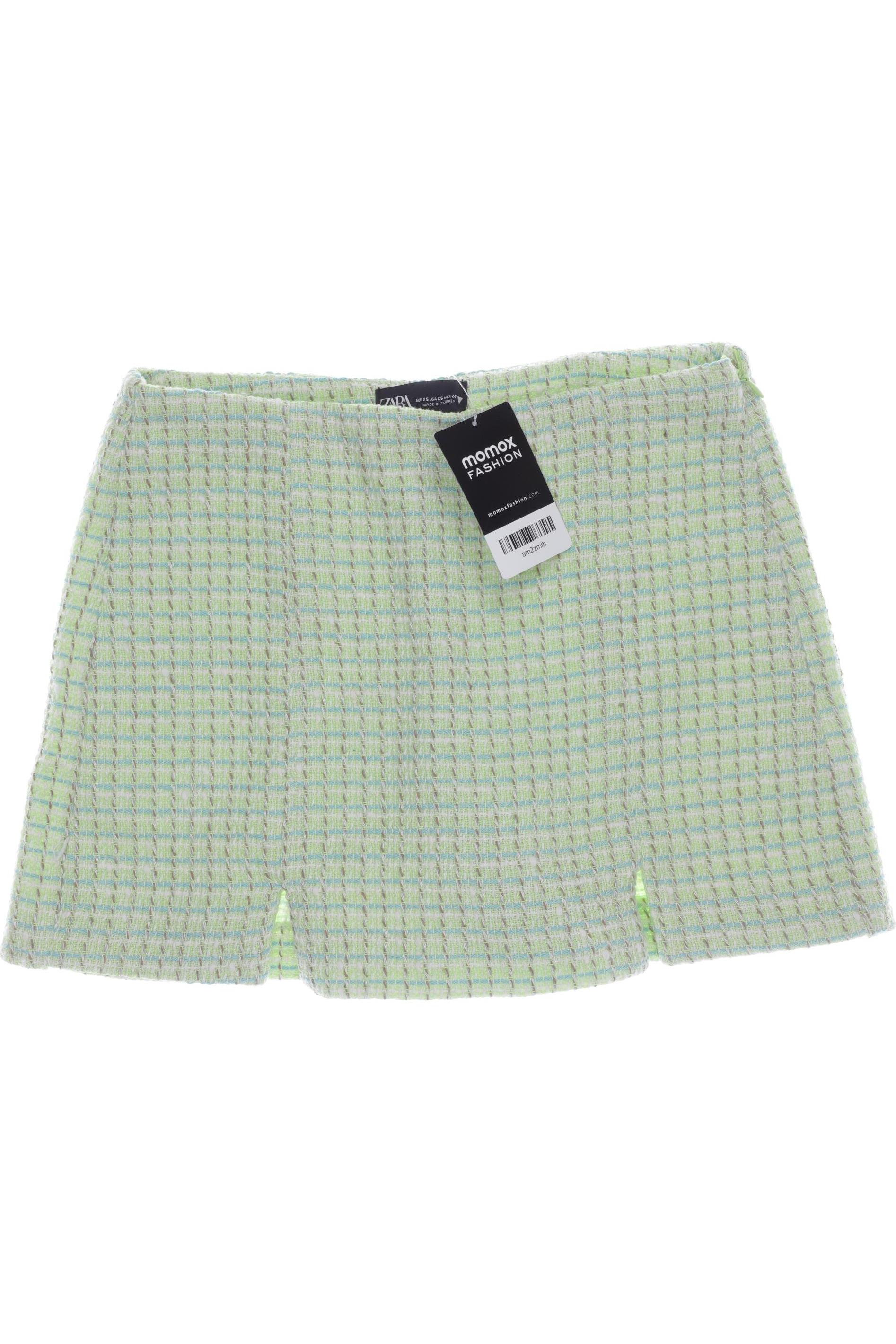 

ZARA Damen Shorts, hellgrün