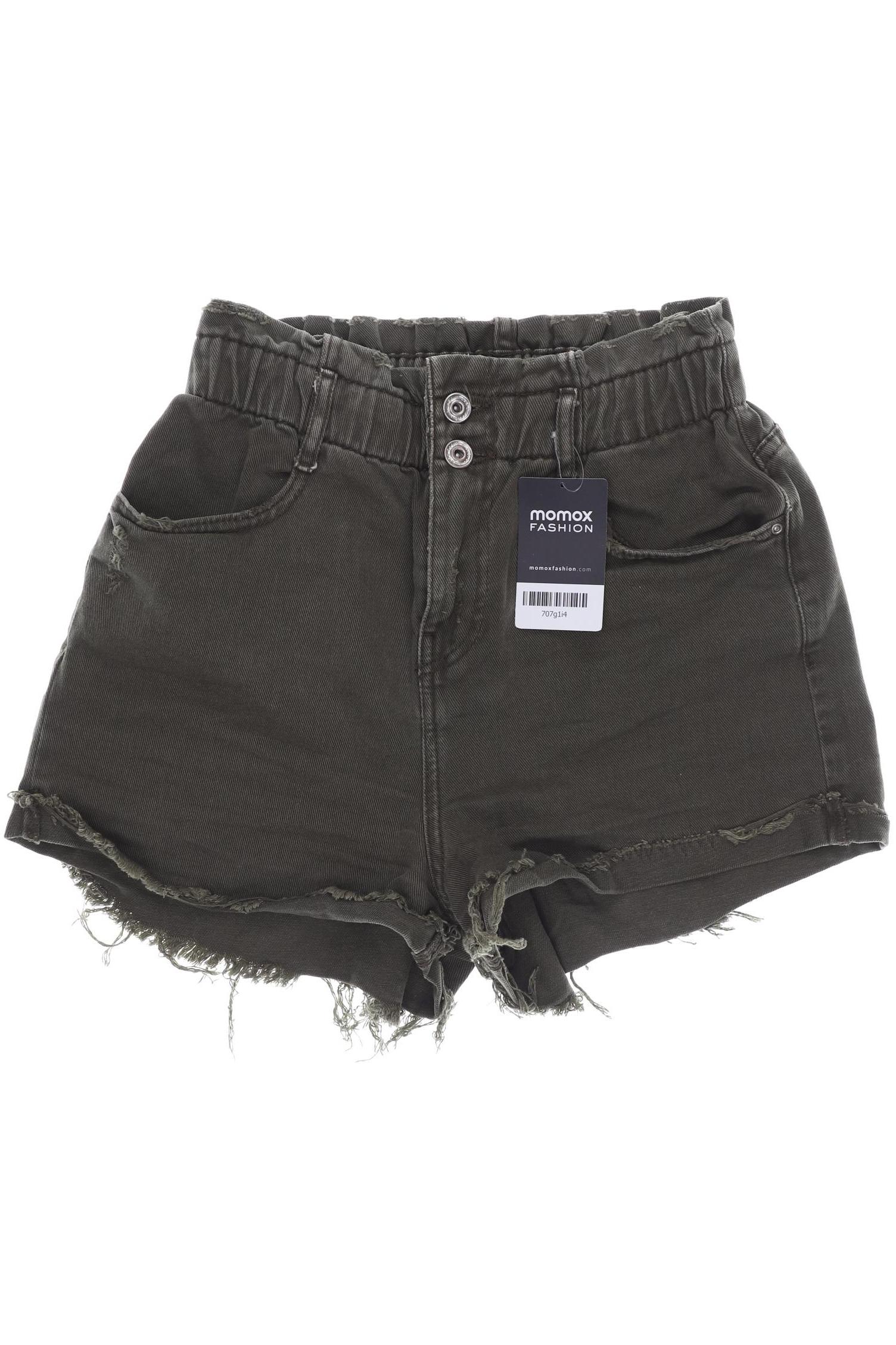 

ZARA Damen Shorts, grün