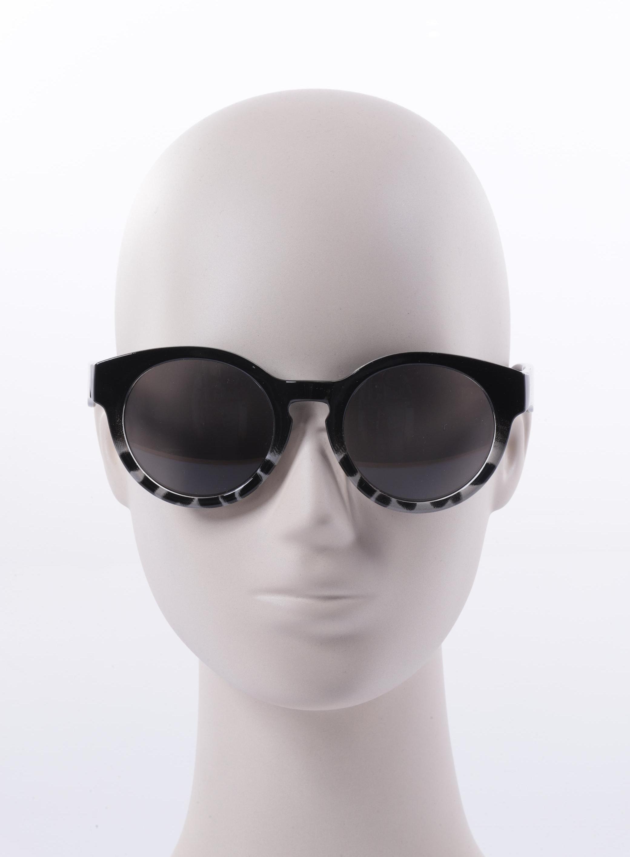 

Zara Damen Sonnenbrille, schwarz, Gr.