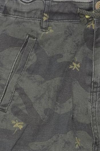 Thumbnail - Zara Herren Shorts, grün, Gr. 134